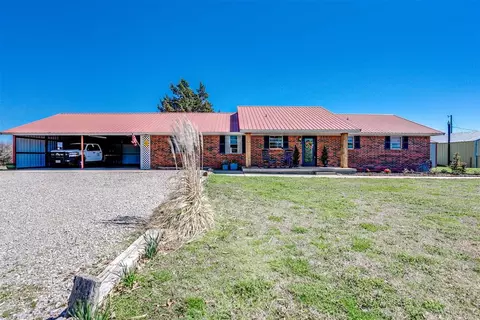 18600 Lewis Rd, Lexington, OK 73051