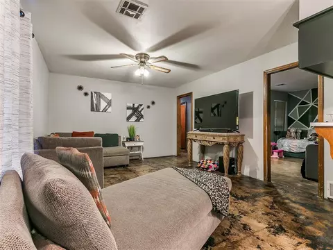 516 N Buchanan St, Crescent, OK 73028 photo 13