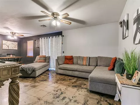 516 N Buchanan St, Crescent, OK 73028 photo 10