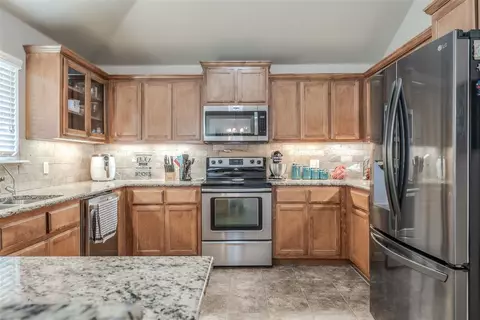 604 Apple Tree Ln, Moore, OK 73160 photo 15