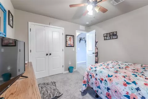 604 Apple Tree Ln, Moore, OK 73160 photo 29