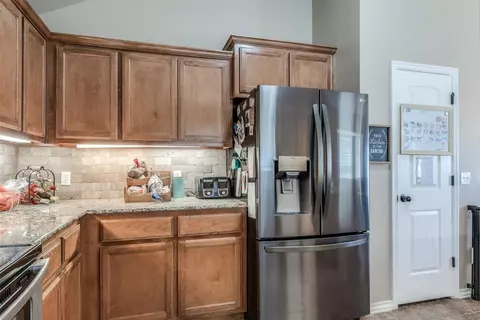 604 Apple Tree Ln, Moore, OK 73160 photo 19