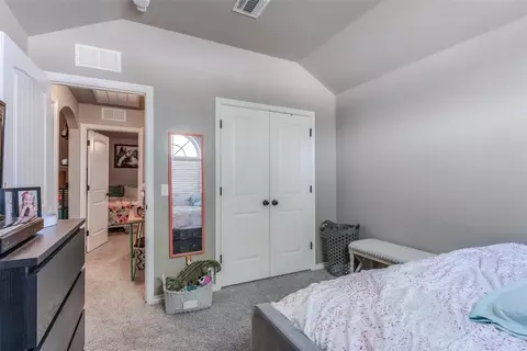 604 Apple Tree Ln, Moore, OK 73160 photo 33