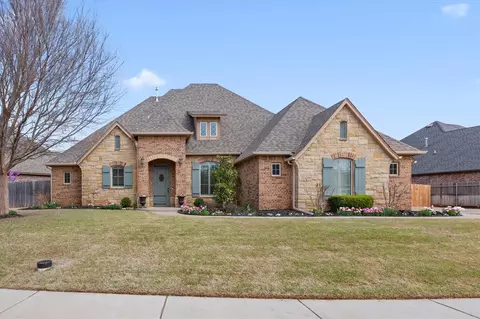 19700 Meadow Bend Ave, Edmond, OK 73012