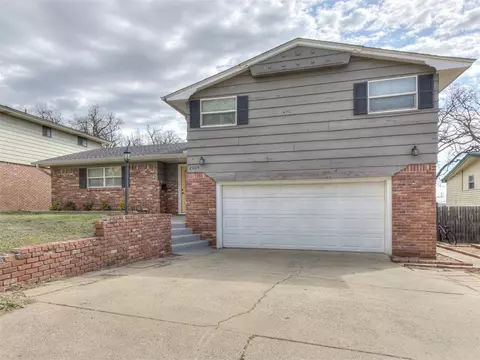 2004 N Mueller Ave, Bethany, OK 73008 photo 5