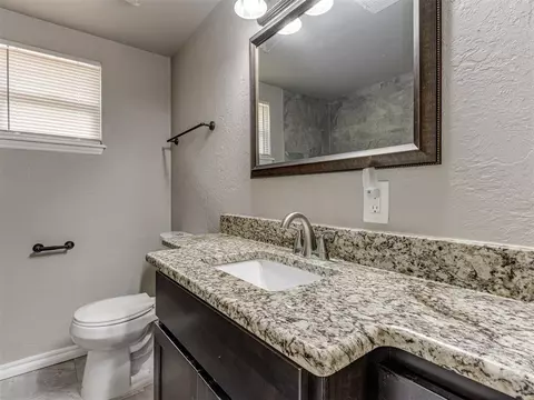 2004 N Mueller Ave, Bethany, OK 73008 photo 32