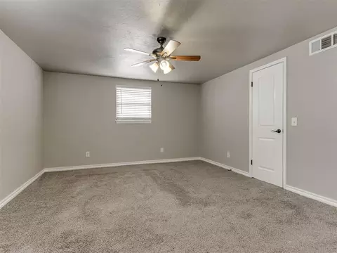 2004 N Mueller Ave, Bethany, OK 73008 photo 23