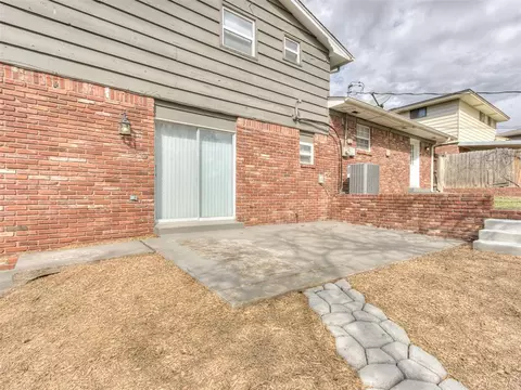 2004 N Mueller Ave, Bethany, OK 73008 photo 41