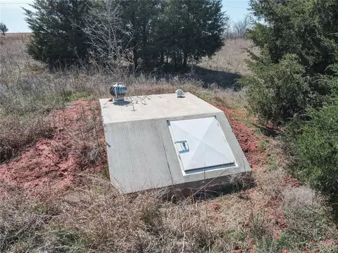 7584 E County Road 75, Guthrie, OK 73044 photo 11