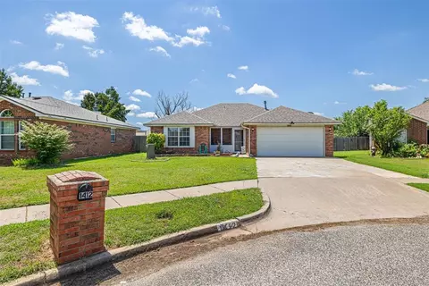 1412 Buena Vista Cir, Norman, OK 73071