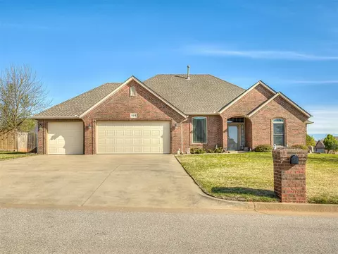 919 NW Fillmore Avenue Nw Ave, Piedmont, OK 73078