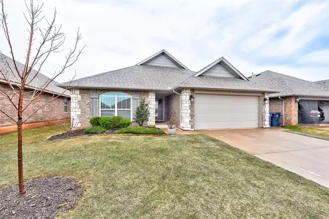 3424 NW 160th St, Edmond, OK 73013