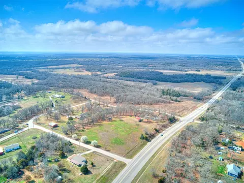 Undisclosed, Tecumseh, OK 74873 photo 5