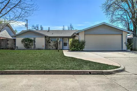 8208 NW 26th St, Bethany, OK 73008