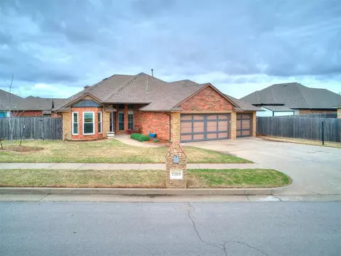 15809 Stone Meadows Dr, Oklahoma City, OK 73170