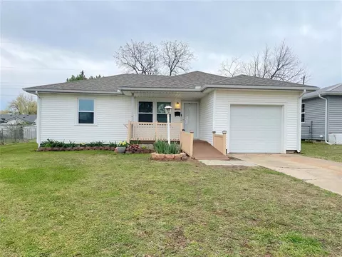 1205 E Rose Dr, Shawnee, OK 74804