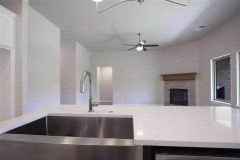 3224 Mangrove Rd, Edmond, OK 73034