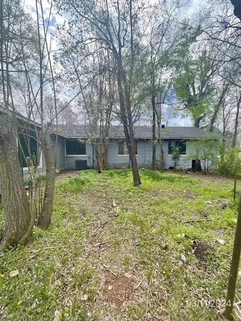 401 NE 3rd St, Idabel, OK 74745 photo 9