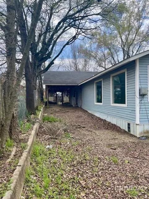 401 NE 3rd St, Idabel, OK 74745 photo 5