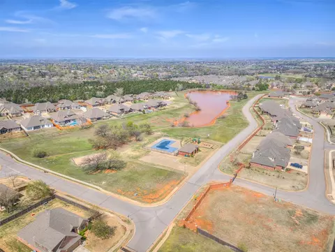 5008 Champlain Pl, Edmond, OK 73025 photo 43