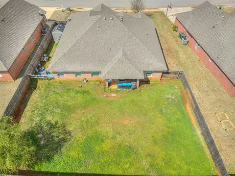 5008 Champlain Pl, Edmond, OK 73025 photo 40