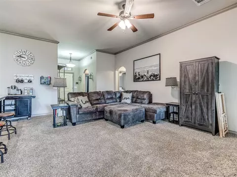 5008 Champlain Pl, Edmond, OK 73025 photo 10