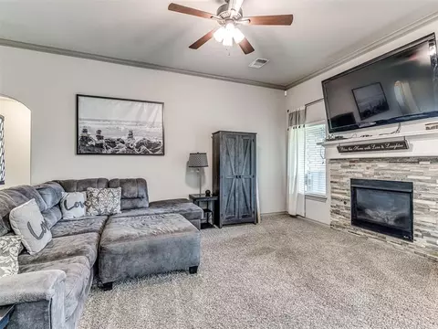 5008 Champlain Pl, Edmond, OK 73025 photo 9