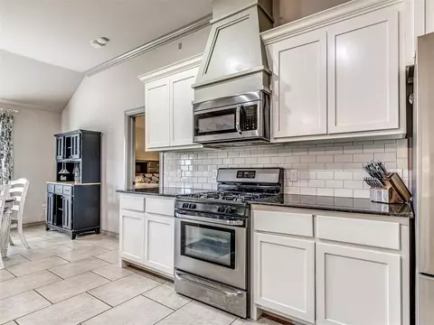 5008 Champlain Pl, Edmond, OK 73025 photo 15