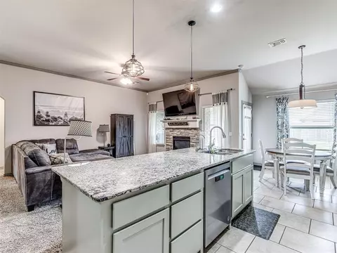 5008 Champlain Pl, Edmond, OK 73025 photo 18