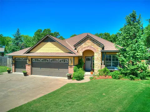 324 Nature Ln, Edmond, OK 73034