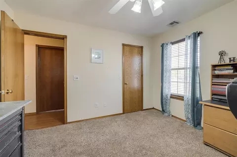 2310 Walnut Dr, Tuttle, OK 73089 photo 30