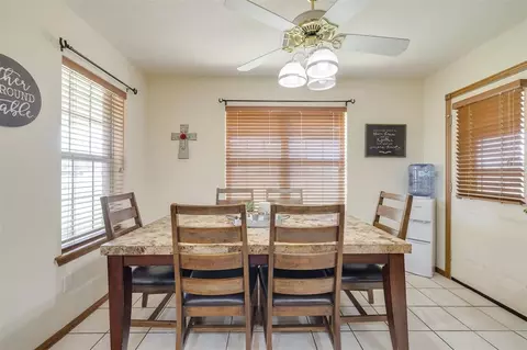 2310 Walnut Dr, Tuttle, OK 73089 photo 18
