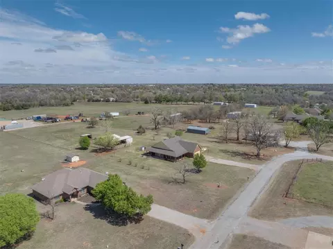 2310 Walnut Dr, Tuttle, OK 73089 photo 48