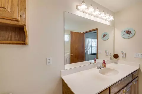2310 Walnut Dr, Tuttle, OK 73089 photo 25