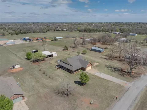 2310 Walnut Dr, Tuttle, OK 73089 photo 42