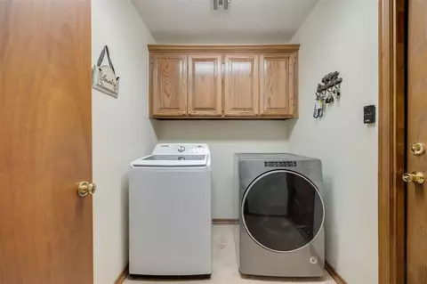 2310 Walnut Dr, Tuttle, OK 73089 photo 37