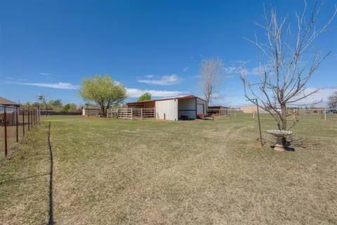 2310 Walnut Dr, Tuttle, OK 73089 photo 44