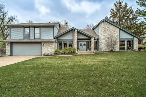 617 Timber Ridge Rd, Edmond, OK 73034