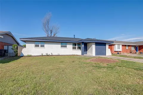 613 N Bristow Ave, Moore, OK 73160