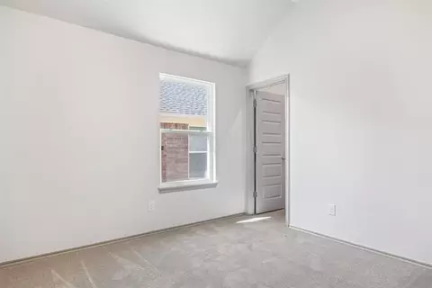 15900 Flint Dr, Moore, OK 73170 photo 8