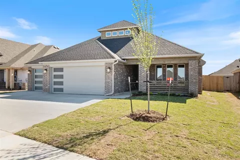 15900 Flint Dr, Moore, OK 73170 photo 2