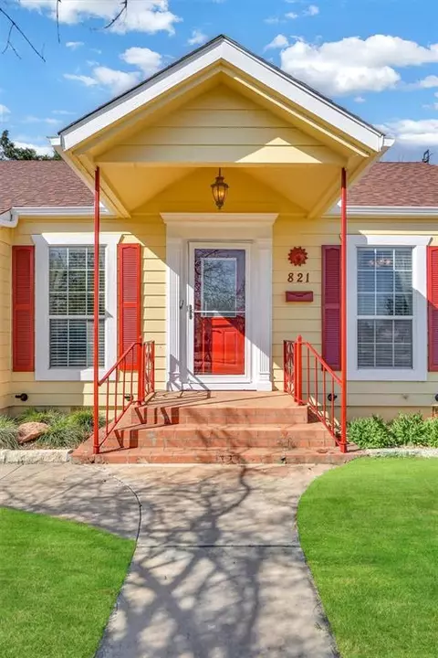 821 E Commerce St, Altus, OK 73521 photo 5