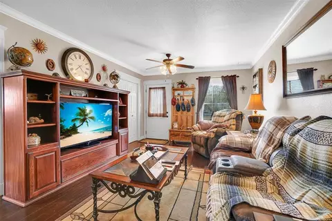 821 E Commerce St, Altus, OK 73521 photo 6