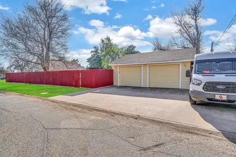 821 E Commerce St, Altus, OK 73521 photo 35