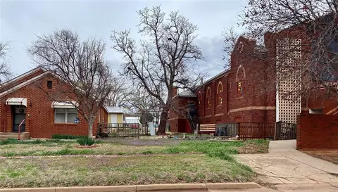 207 S Cearlock St, Cheyenne, OK 73628