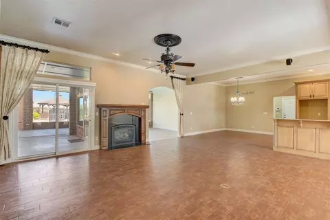 205 Scottie Dr, Tuttle, OK 73089 photo 11