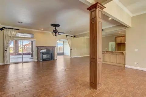 205 Scottie Dr, Tuttle, OK 73089 photo 8