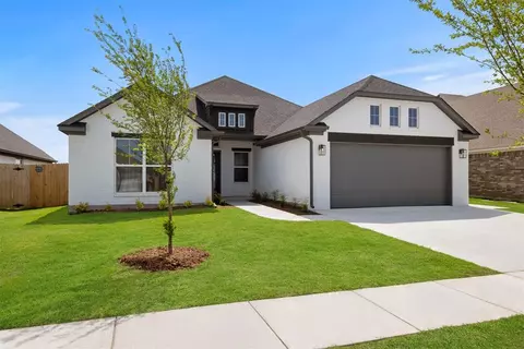 15808 Bison Dr, Moore, OK 73170 photo 2