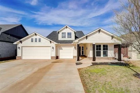 801 Scully Rd, Yukon, OK 73099