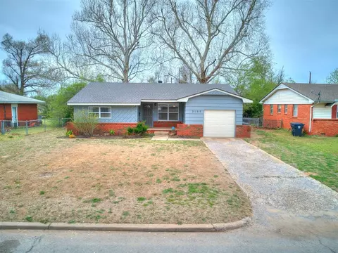 2105 N Peniel Ave, Bethany, OK 73008